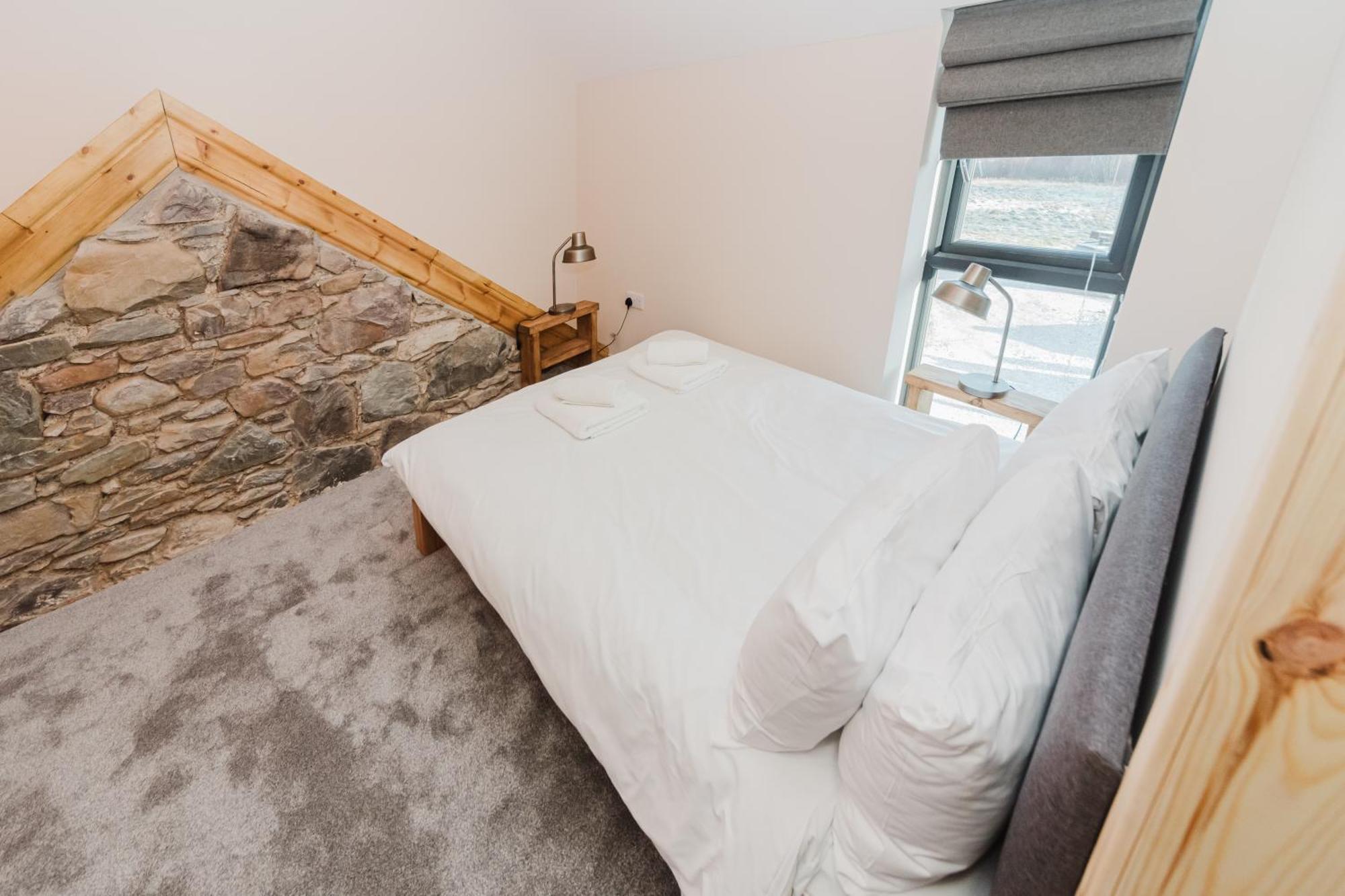 Old Kyle Farm - Stunning Views - 2 Mins From Skye Bridge Vila Kyleakin Exterior foto